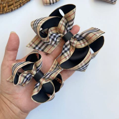 Laço xadrez burberry (tamanho médio) na internet