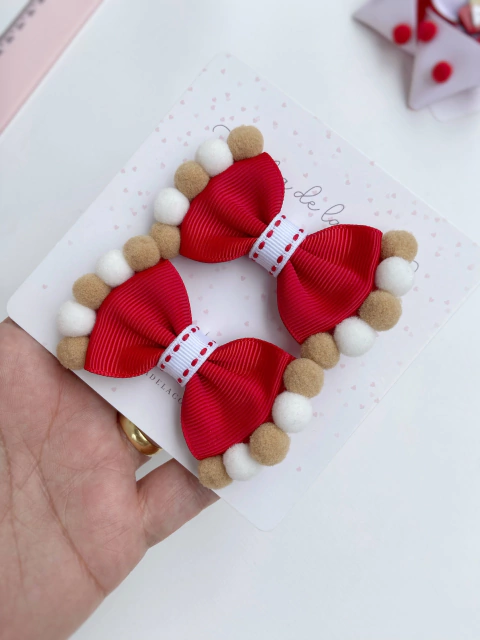 Parzinho Manu pompom escolar