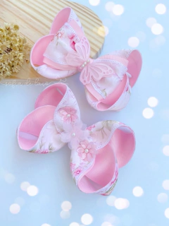 Laço Alice estampa floral na internet