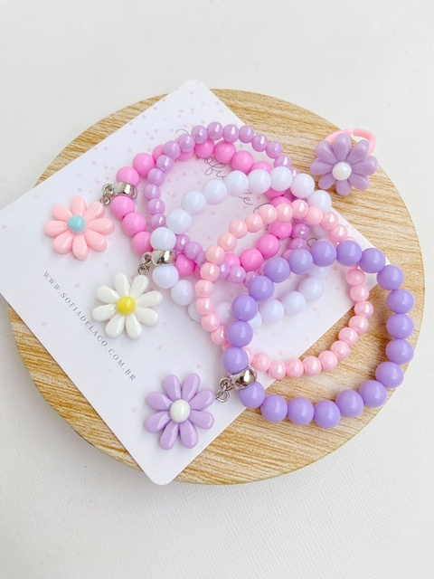 Kit pulseiras e anel margaridas