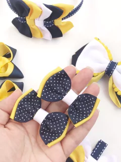 Parzinho escolar Manu mini poá na internet