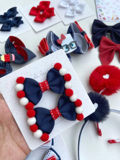 Parzinho Manu pompom escolar - loja online