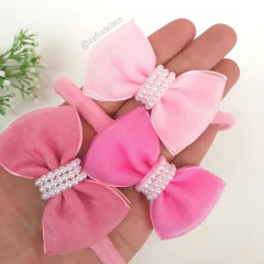 Laço Manu sobreposição de organza e pérolas - comprar online