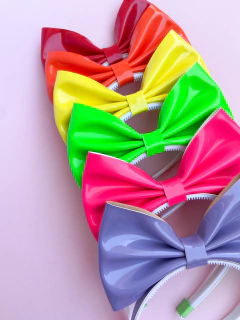 Tiara Antonela Verniz - Sofia de Laço