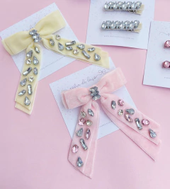 Laço veludo pontas com pedraria - comprar online