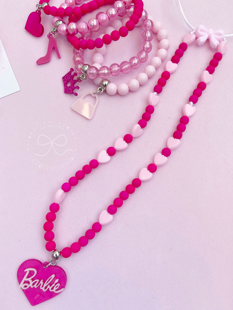 Colar Barbie