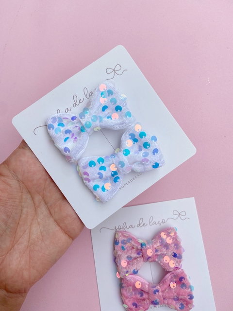 Parzinho de laços Manu c/ paetês