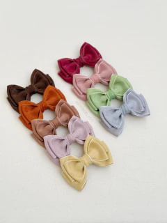 Laço Malu com sobreposição de organza