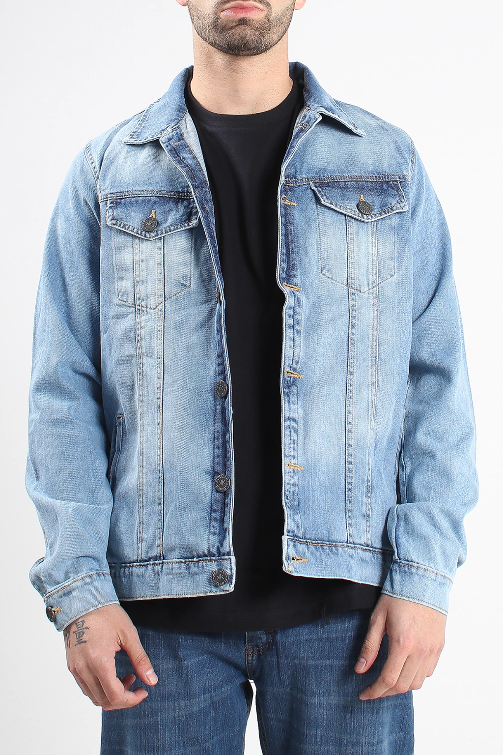 Campera Opening