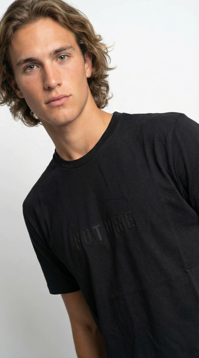 REMERA FUTURE