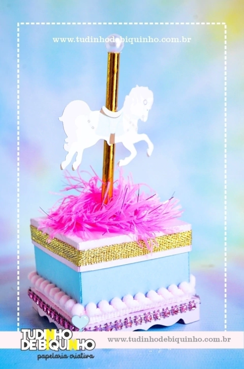 Caixinha com Pezinho