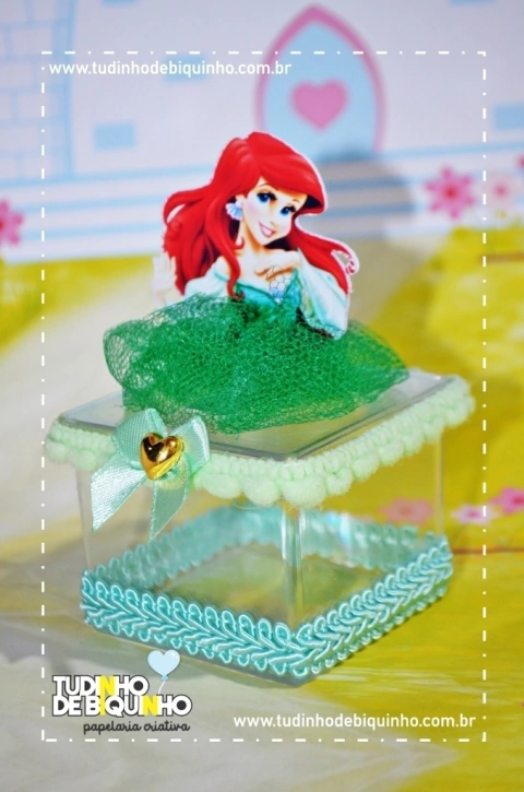 Potinho Decorado Princesas na internet