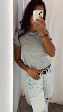 REMERA MORLEY (GRIS) en internet