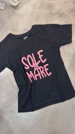 REMERA SOLE & MARE (NEGRO)