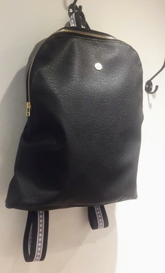 MOCHILA VICKY ESPECIAL - comprar online
