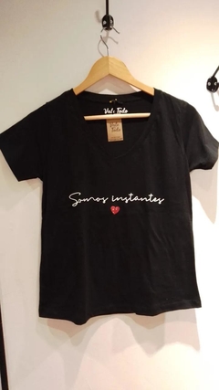 REMERA INSTANTES By Valetodo