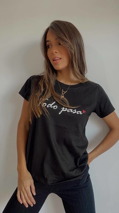 REMERA TODO PASA By Vale Todo - Vale Todo