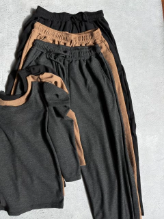 BABUCHA VIGO (NEGRO) - comprar online