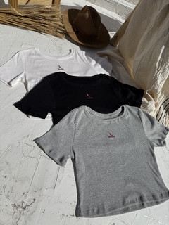 REMERA SPICY
