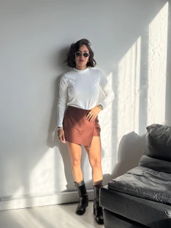 SHORT POLLERA CALIFORNIA