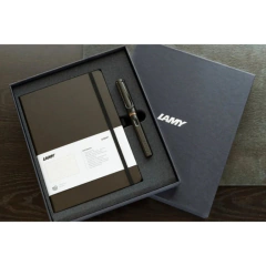 Set Pluma Lamy Safarir + Block A5 Negro