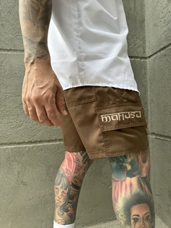 Shorts Mafiusu Sarja Cargo Marrom na internet