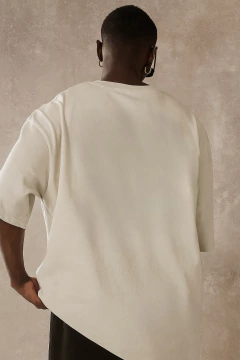 Camiseta Oversized Logo Off White na internet