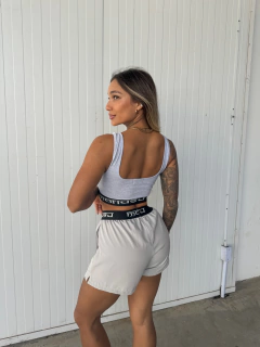 Shorts Mafiusu Feminino Elastan Cinza - comprar online