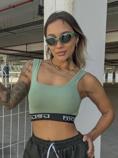 Top Cropped Versatile Verde Oliva