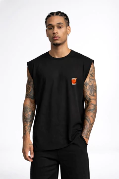 Regata Machão Oversized Negroni Preta na internet