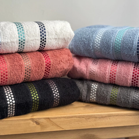 Set x 3 Juego Toalla y Toallon COMFORT TOUCH 450gr - Surtidos - comprar online