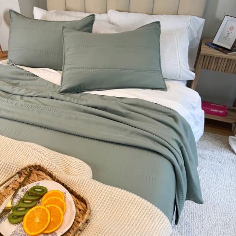 Kit Cubrecama Granada con Fundas - Verde