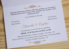 Convite para casamento com Relevo rosa na internet