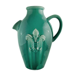 Jarra Cerámica Verde Jade con Flor de Lis - Colección Acqua (CJ0007) - tienda online