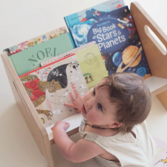 Biblioteca / Librero Montessori