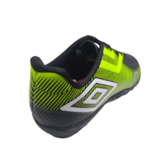 Botin adulto umbro carbon ll 947746+medias gratis!!! en internet