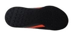 Botin Niño Umbro Drako 839773+medias gratis!!! en internet
