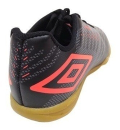 Botines Futsal Umbro Niño 829085+medias gratis!!! en internet