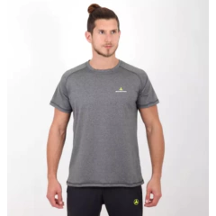 Imagen de Short Deportivo C/Bolsillos Shcargo Verde + Remera Gris Rmdf