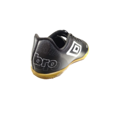 BOTIN UMBRO NIÑO FUTSAL INSIGHT - 937281 en internet