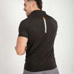 Chomba Deportiva Hombre Urban Luxury Negra +Pack de medias en internet