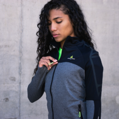 Campera Deportiva Mujer Play Urban Luxury - Calyudr en internet