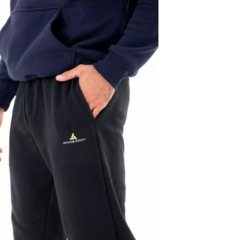 Remera Deportiva Hombre Az + Pantalón Recto Ng - comprar online