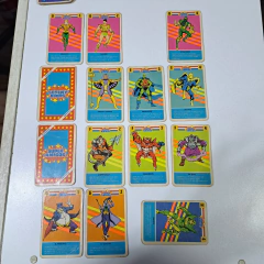 Super Amigos Fluo [INCOMPLETO] - comprar online