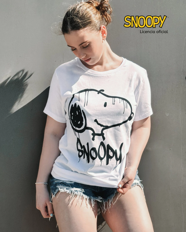 Remera Snoopy Grafiti