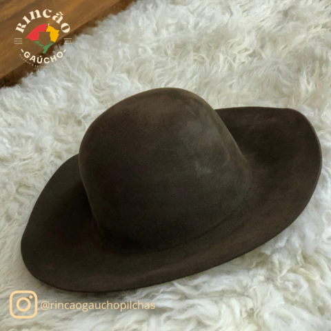 Chapéu Cata Ovo na internet