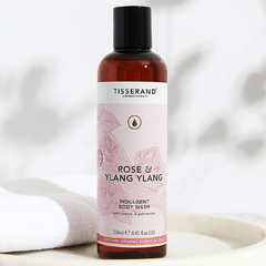 Sabonete em Gel de Banho Corporal Rosa e Ylang Ylang Indulgente 250ml (Rose & Ylang Indulgent Body Wash)Tisserand
