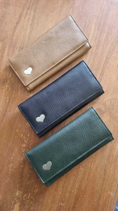 Diseño con aplique en tapa Art 2203 - Ayna Complementos