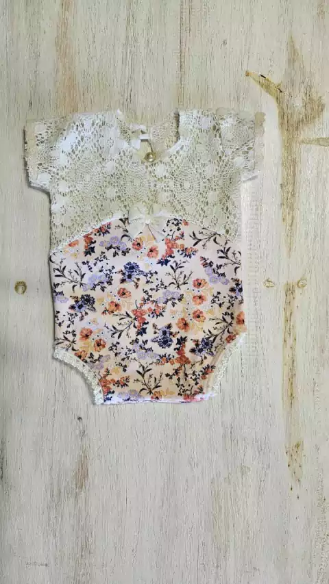 Body Estampado flores