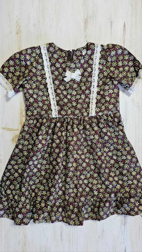 Vestido Margaritas Marron 24 meses (mangas cortas )